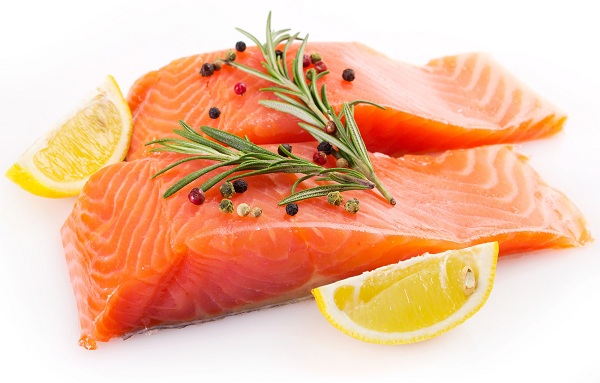 Các loại cá béo là nguồn cung cấp omega-3 dồi dào