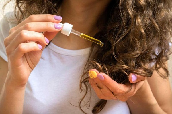 Trong dầu argan có nhiều chất dinh dưỡng bảo vệ tóc