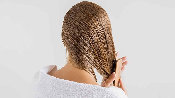 Sử dụng dầu thầu dầu có thể cải thiện sức khỏe của tóc