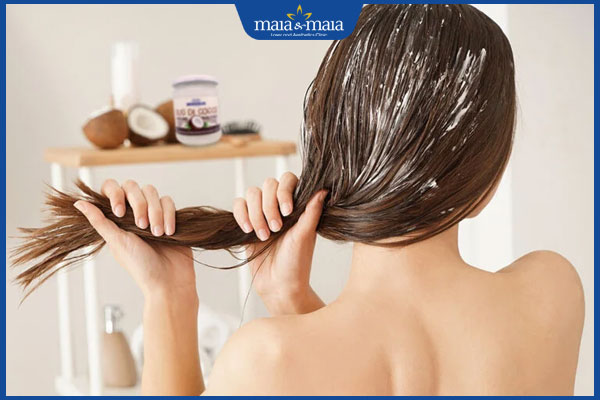 ủ tóc bằng dầu dừa