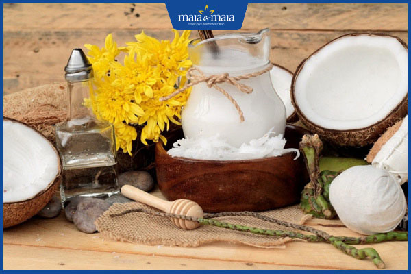 dầu dừa trị mụn ẩn dưới da