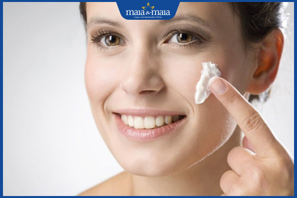 dùng kem đánh răng chữa mụn bọc