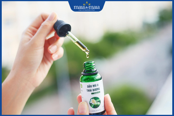 Mụn mủ bao lâu thì chín? Gợi ý 3 cách làm mụn nhanh chín 3 tinh dầu mù u trị mụn mủ