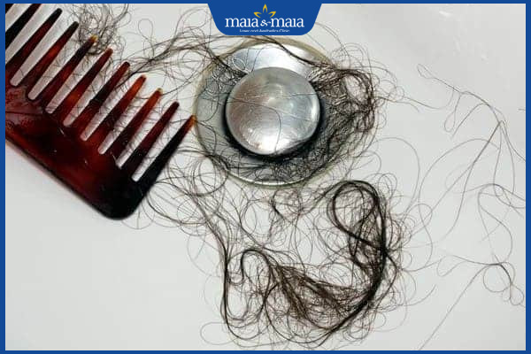tóc rụng nhiều sau gội