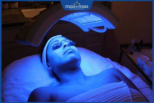 quy trình thực hiện trị mụn bằng ánh sáng sinh học