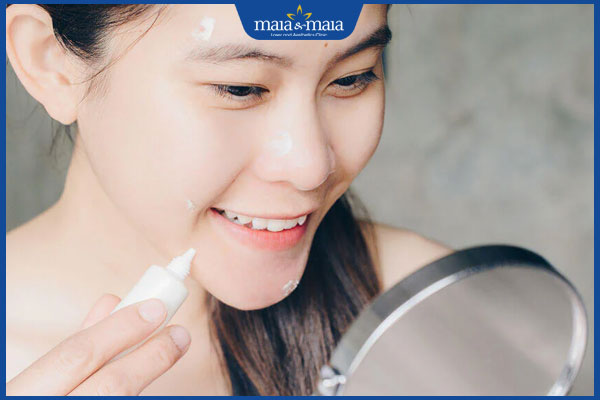 Phi kim trị mụn có tốt không? Ưu và nhược điểm khi thực hiện 8 hoa kem