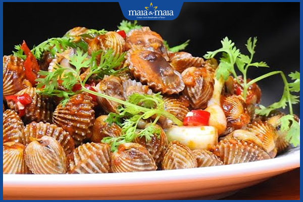 Ăn sò huyết có nổi mụn không? Lưu ý khi ăn sò huyết 2 món sò huyết