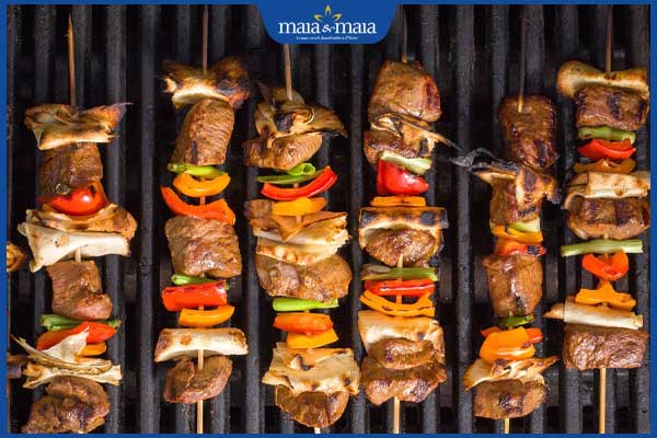 Ăn đồ nướng có nổi mụn không? Lưu ý khi ăn đồ nướng 3 nướng thịt nạc kèm rau củ