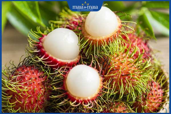 Ăn chôm chôm có nổi mụn không? Cách cải thiện làn da mụn 2 quả chôm chôm