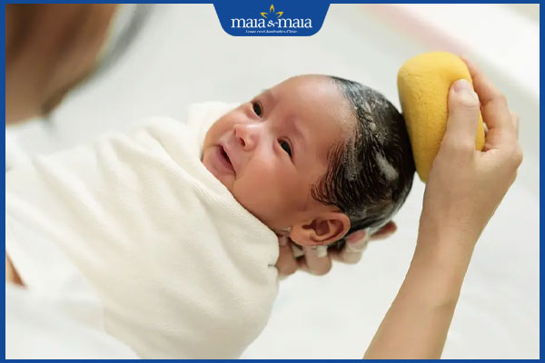 tắm gội cho trẻ