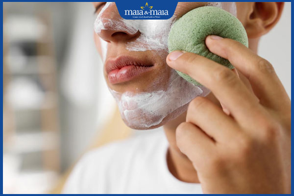 Bỏ túi quy trình chăm sóc da mụn tại nhà với 7 bước đơn giản 3 tẩy tế bào chết da mặt