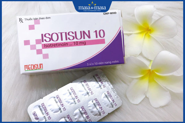 thuốc isotretinoin