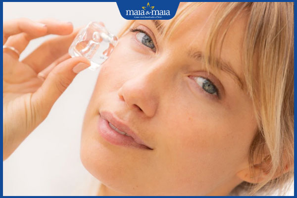 chườm đá che mụn