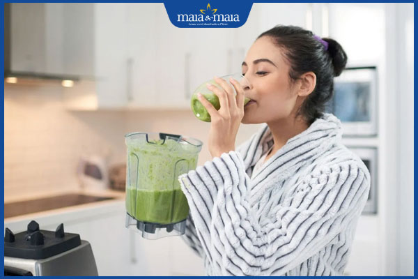 Tẩy nốt ruồi có được uống trà sữa không? Đồ uống cần chú ý 3 uống nước ép