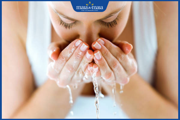 làm sạch bằng nước mát