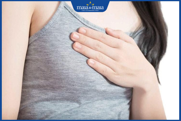 ngứa rát vùng ngực