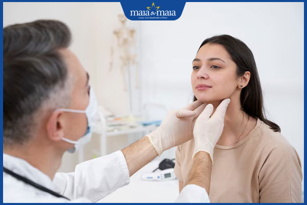 đi bác sĩ thăm khám