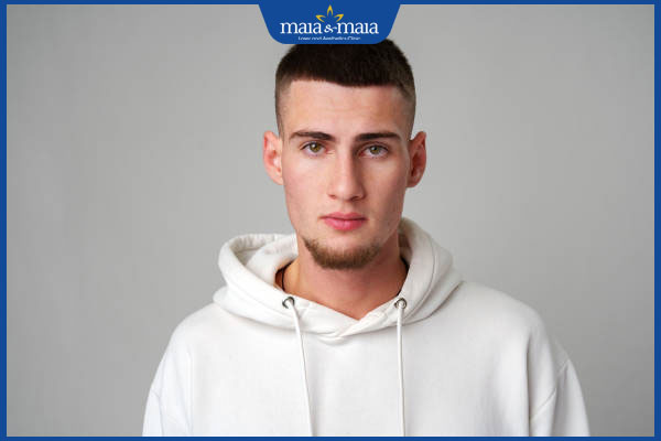 mọc râu quai nón