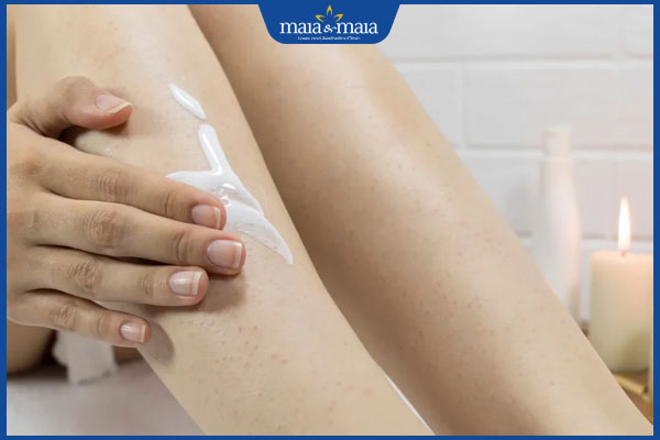 Viêm nang lông: Dấu hiệu, nguyên nhân và cách điều trị 9 bôi kem trị viêm nang lông