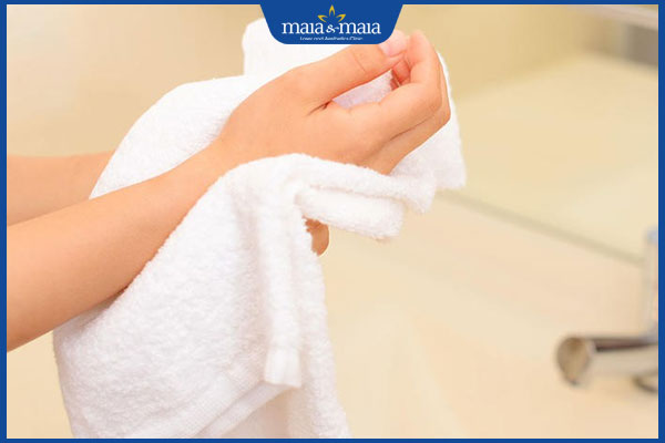 lau khô sau tắm