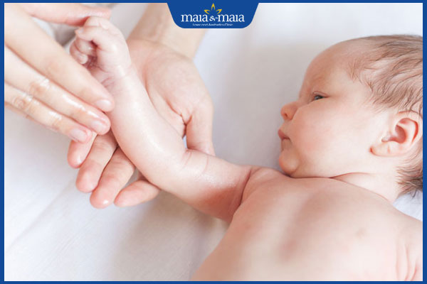 tránh bôi cho trẻ nhỏ