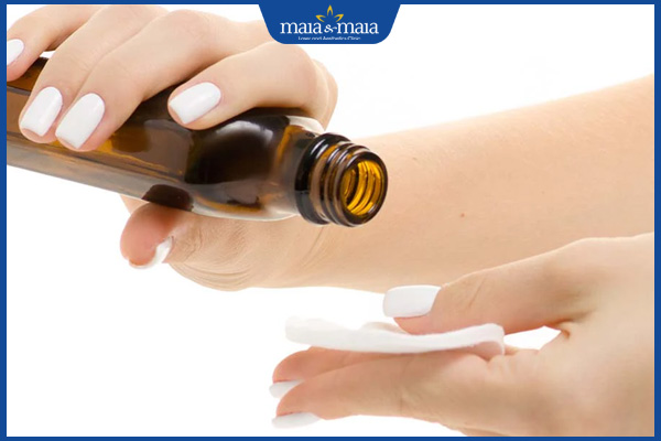 cồn trong mỹ phẩm