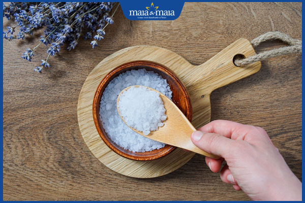 muối nóng chườm da