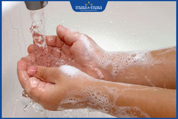 Sốt phát ban dạng sởi: Dấu hiệu nhận biết và cách điều trị 4 rửa tay sạch sẽ