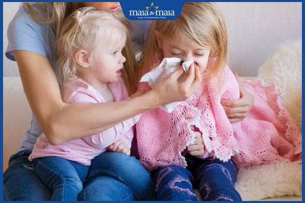 trẻ tiếp xúc với người khác