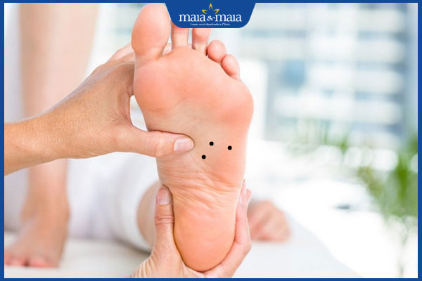 3 nốt ruồi tam giác ở chân