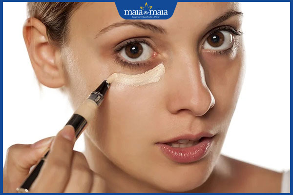 Trang điểm che quầng thâm mắt thế nào cho hiệu quả? Hướng dẫn tips chi tiết nhất 3 che khuyết điểm mắt thâm