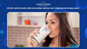 tẩy nốt ruồi có được uống sữa không