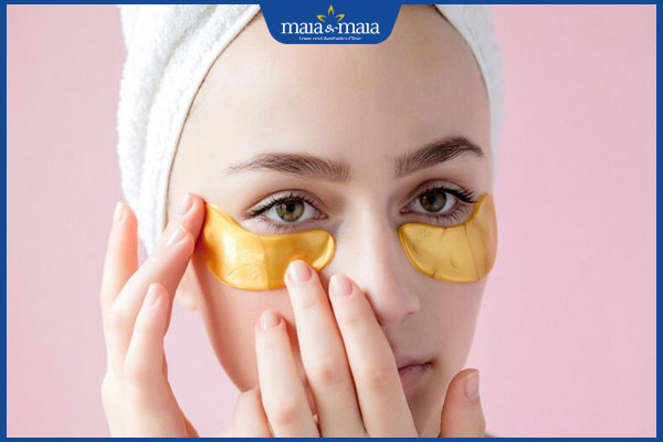 đắp mặt nạ mắt