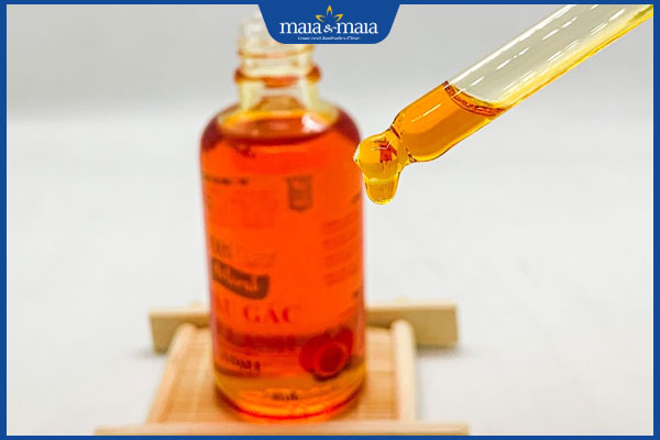 Trị thâm môi bằng dầu gấc có hiệu quả không? 5 dầu gấc đạt chất lượng