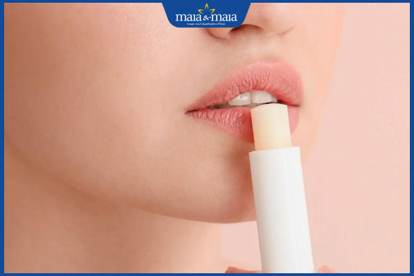 son dưỡng hồng môi