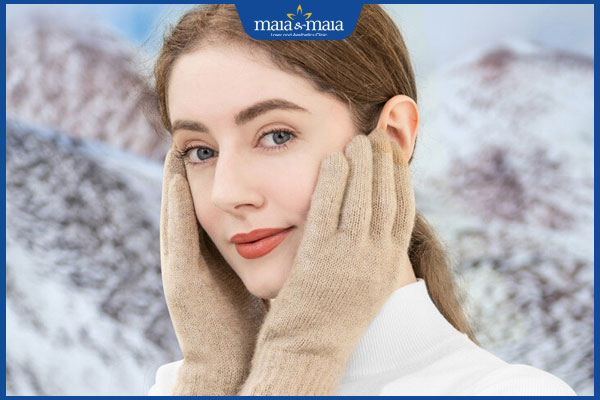 đeo gang tay giữ ấm