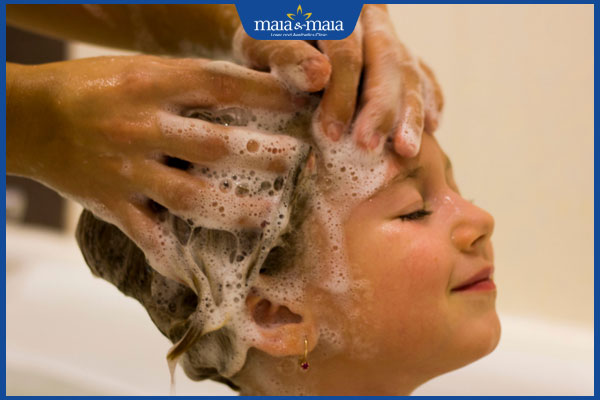 Nấm da đầu ở trẻ em: Triệu chứng nhận biết và cách điều trị 4 gội đầu cho trẻ