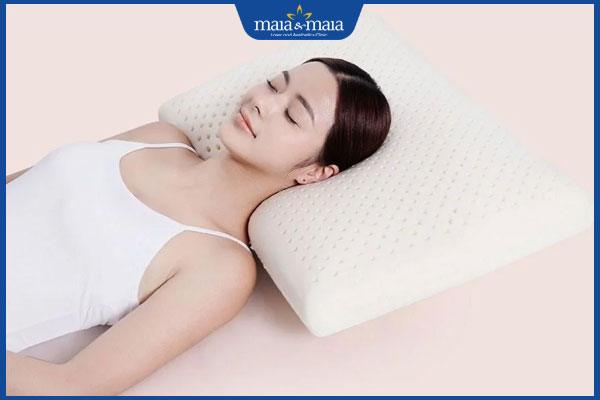 nằm kê cao đầu