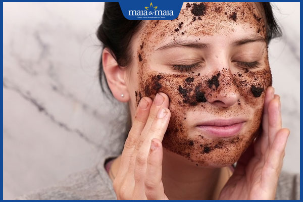 tác dụng bã cà phê trị viêm nang lông