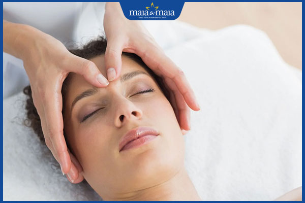 Nếp nhăn ấn đường hình thành do đâu? Cách khắc phục 3 massage ấn đường