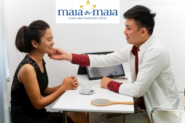 Hình ảnh : Thạc sỹ - Bác sĩ Nguyễn Văn Hoàn đanh thăm khám cho bệnh nhân Hình ảnh : Thạc sỹ - Bác sĩ Nguyễn Văn Hoàn đanh thăm khám cho bệnh nhân